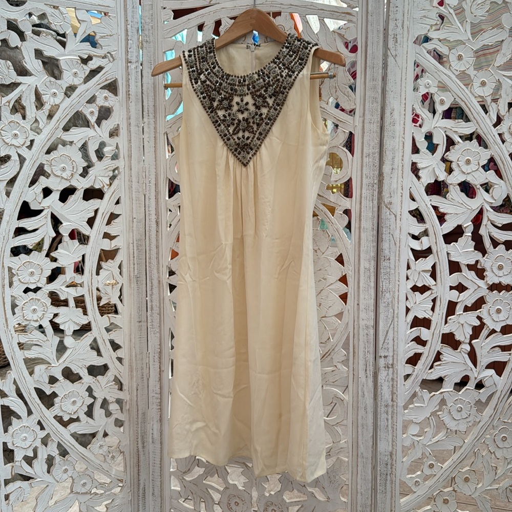 Elegant Tory Burch Beaded Sleeveless Silk Resort Dress - White  - Small-Sz 4